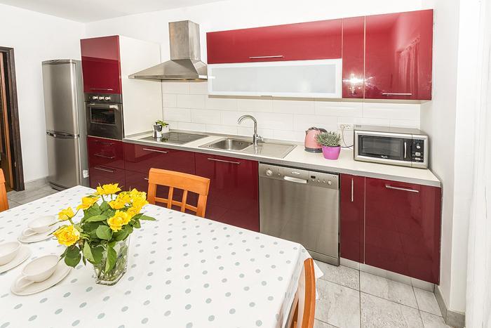 Apartments Nadija 1366 พูลา ภายนอก รูปภาพ