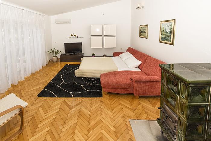 Apartments Nadija 1366 พูลา ภายนอก รูปภาพ